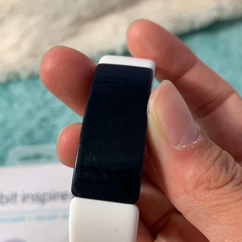 Fitbit Inspire HR-White